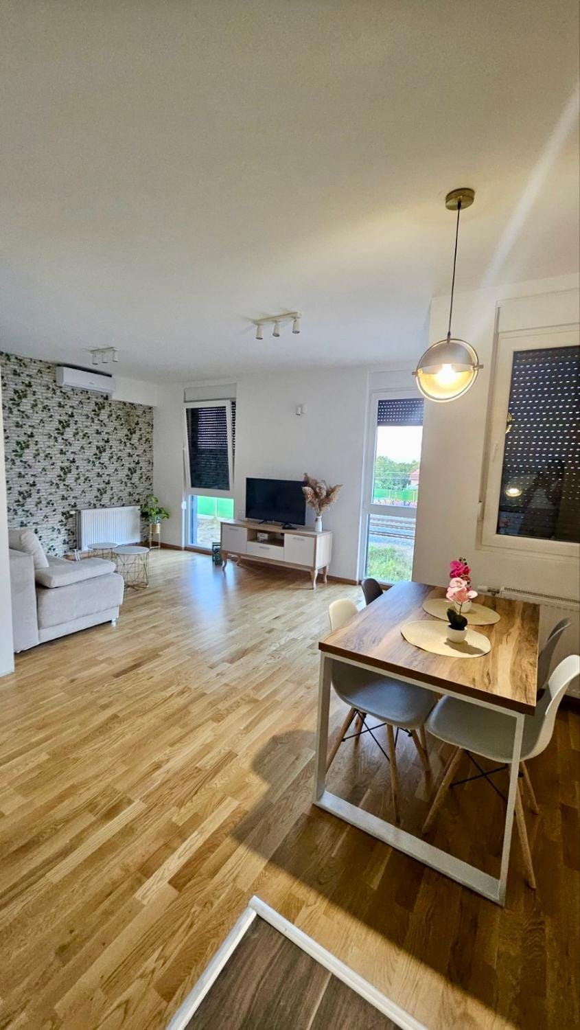 Spring 1 Apartment in Novi Sad