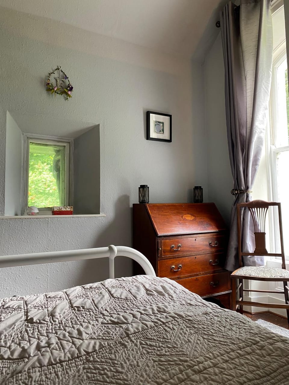 Fabulous 6 Bedroom Victorian Period House Villa in Londonderry