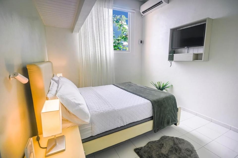 TV and multimedia, Bedroom
