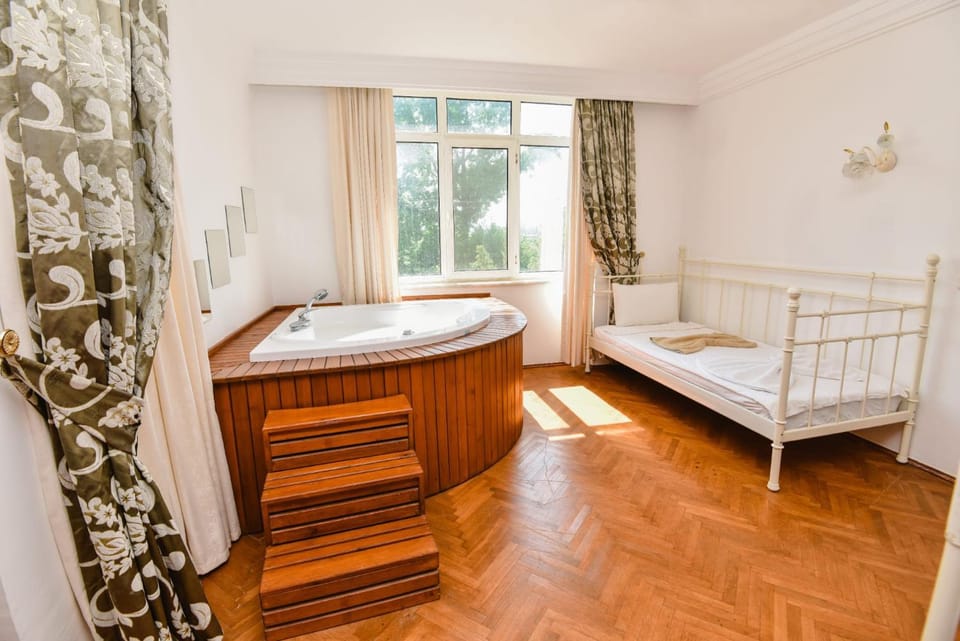 Malikane Residence,6 bed detached Villa in Muğla Province