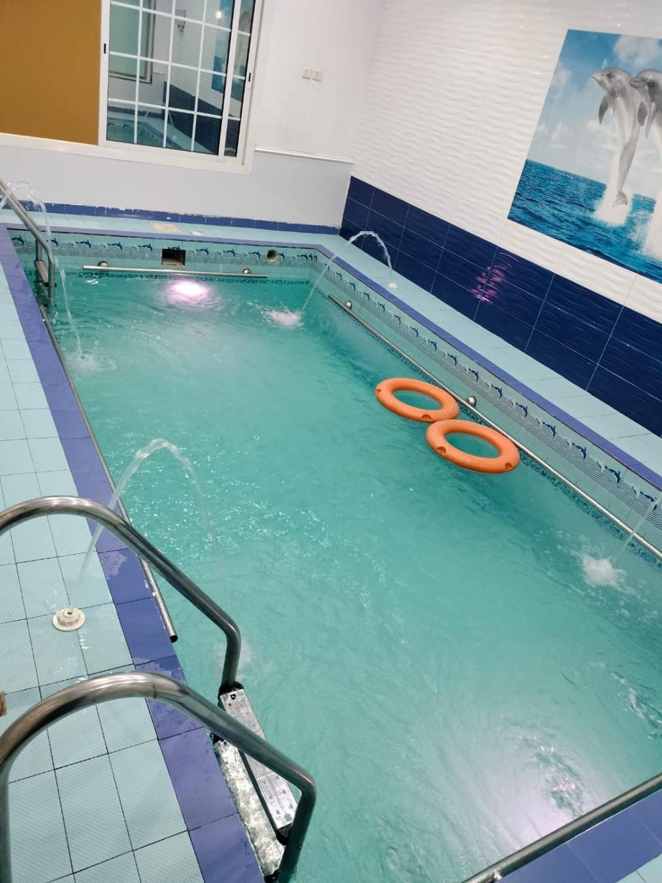 Swimming pool