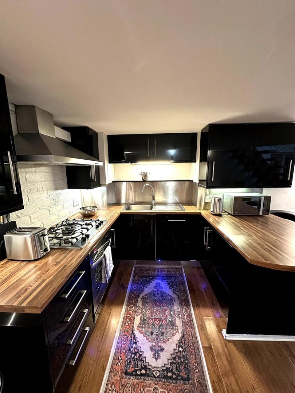 Kitchen or kitchenette, oven, stove