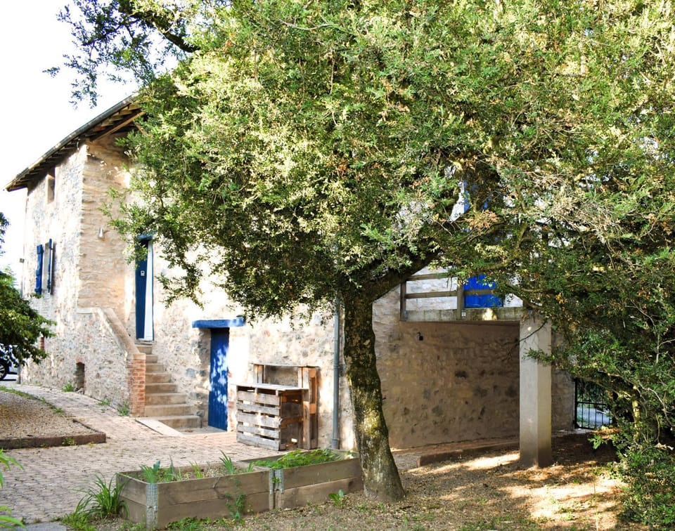 Property building, Garden