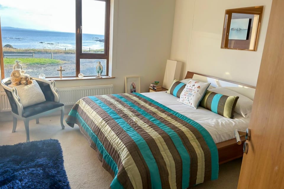 Portronan Views House in County Donegal