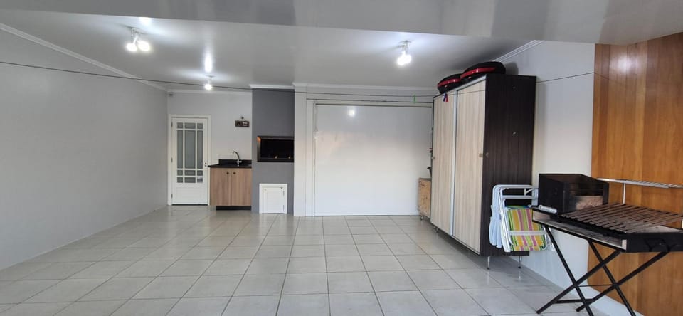 BBQ facilities, Parking