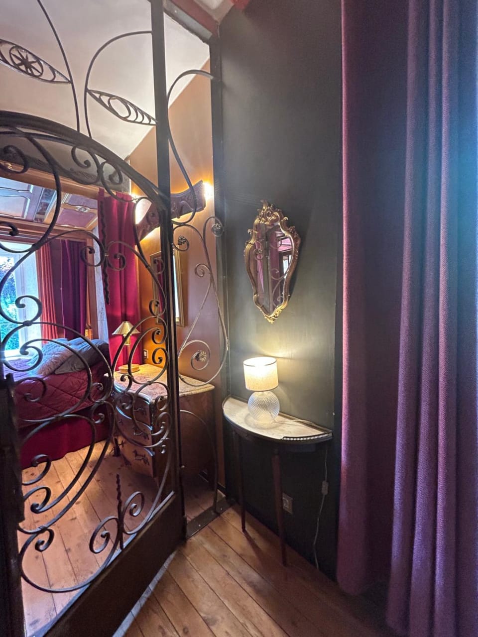 Bedroom