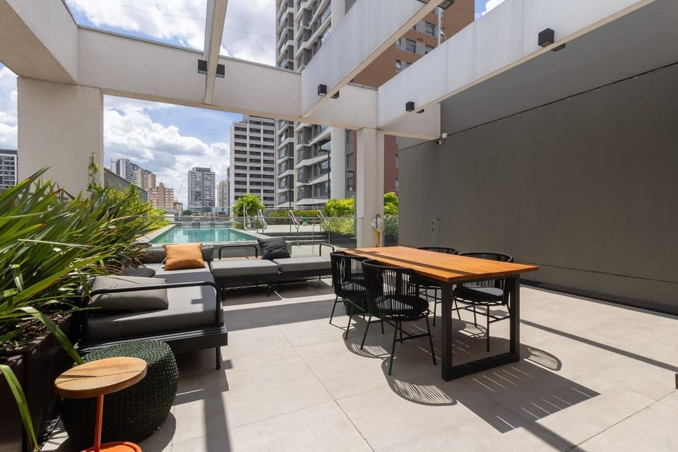 Property building, Day, View (from property/room), Balcony/Terrace, Living room, Seating area, City view, Pool view, Area and facilities, Swimming pool