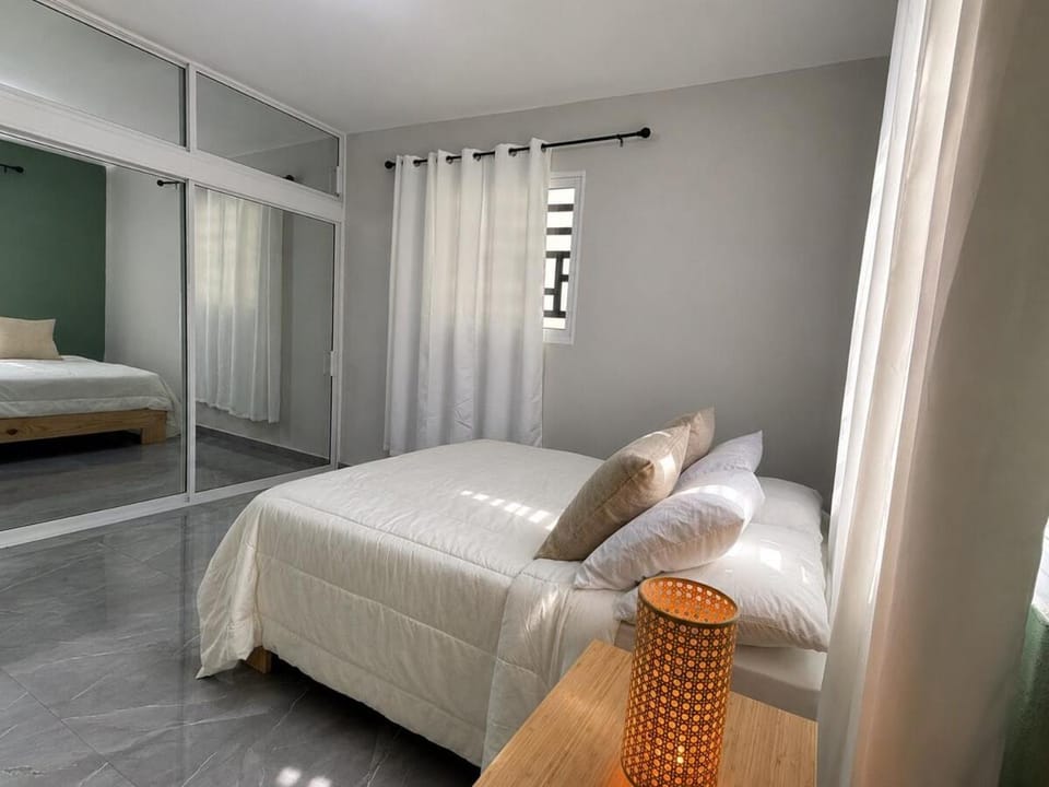 Casa Finca El Encanto - 8 pax, A Minutos de la Playa House in Las Galeras
