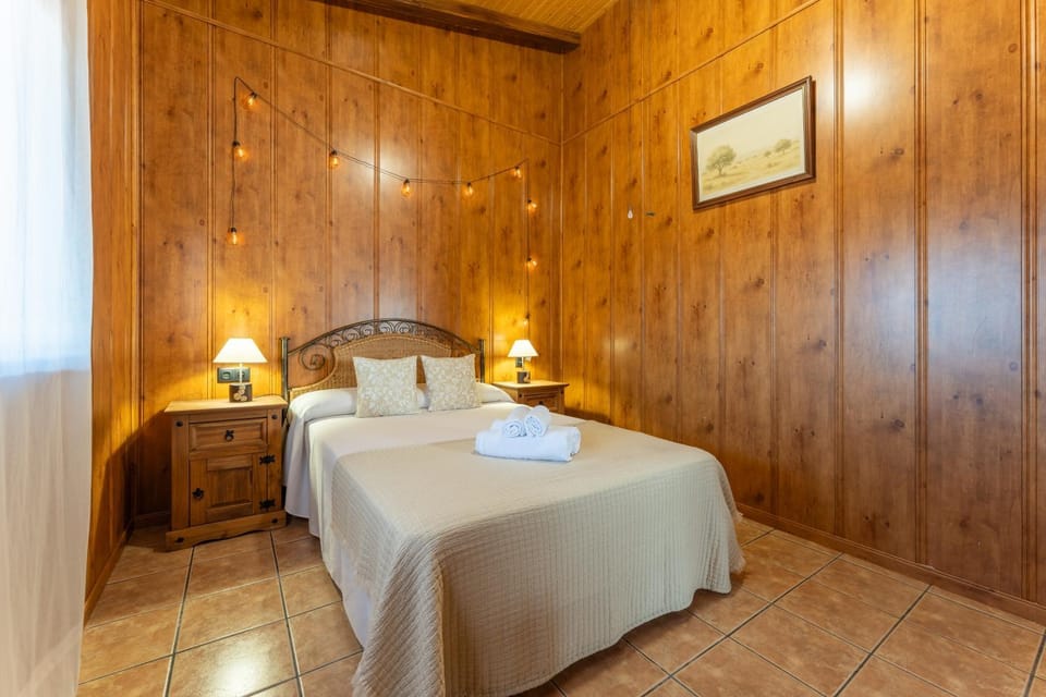 Bed, Photo of the whole room, Bedroom, towels, wardrobe