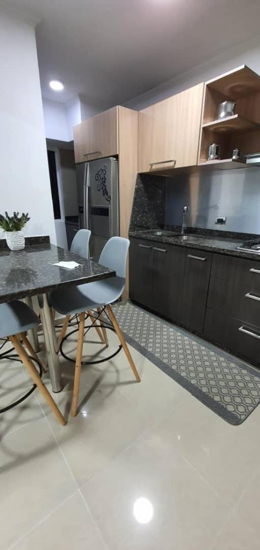 Tu refugio viajero en Valencia Apartment in Venezuela