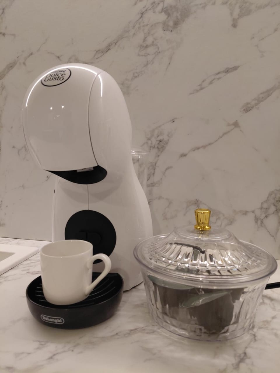 Coffee/tea facilities