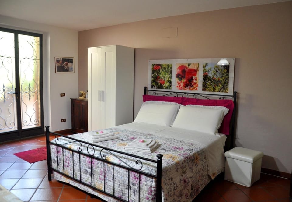 La Collina del Melograno Bed and Breakfast in Tuscany