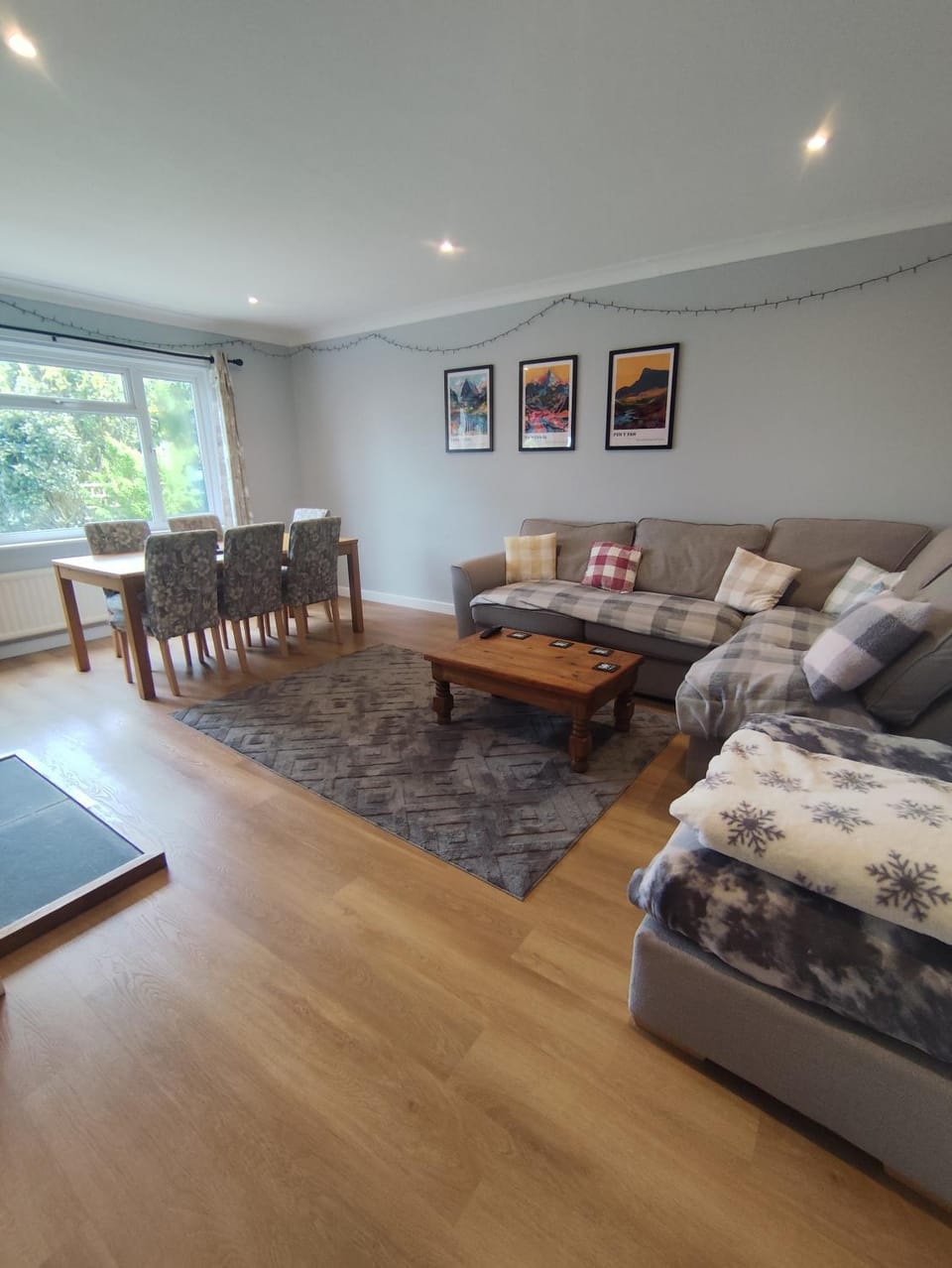 Cilhaul Holiday Let Sleeps 8 House in Penbryn