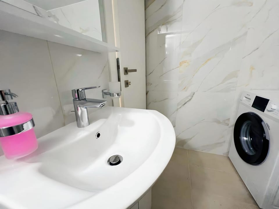 Fifth Sense in Athens by ΜPS Apartment in Athens