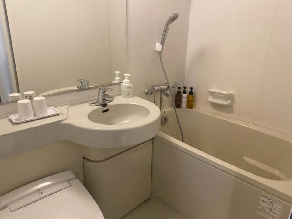 Smile Hotel Nagoya Sakae - Vacation STAY 66683v Hotel in Nagoya