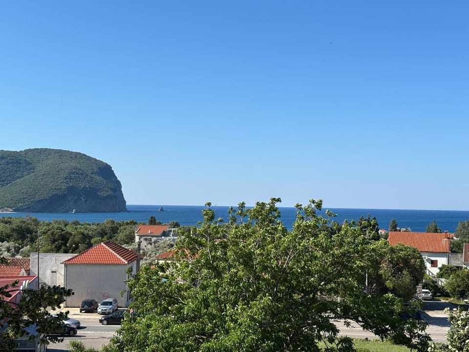 Vuko i Magdalena Midzor Apartment in Budva Municipality