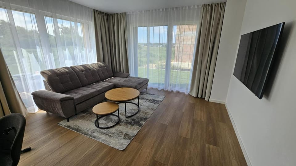 Yellow Sunset Apartment in Palanga