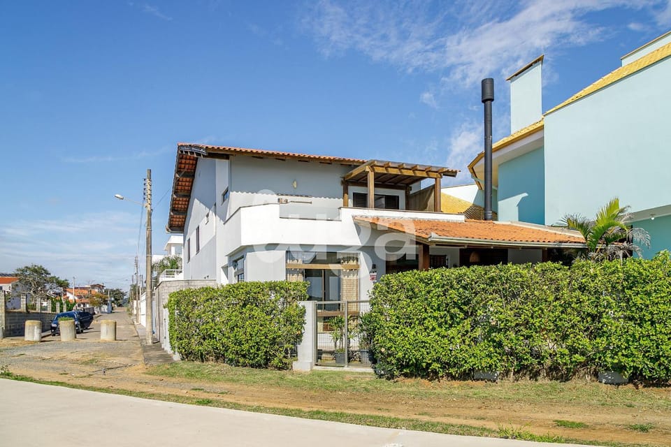 Seaside Dreams near Beto Carrero House in Penha