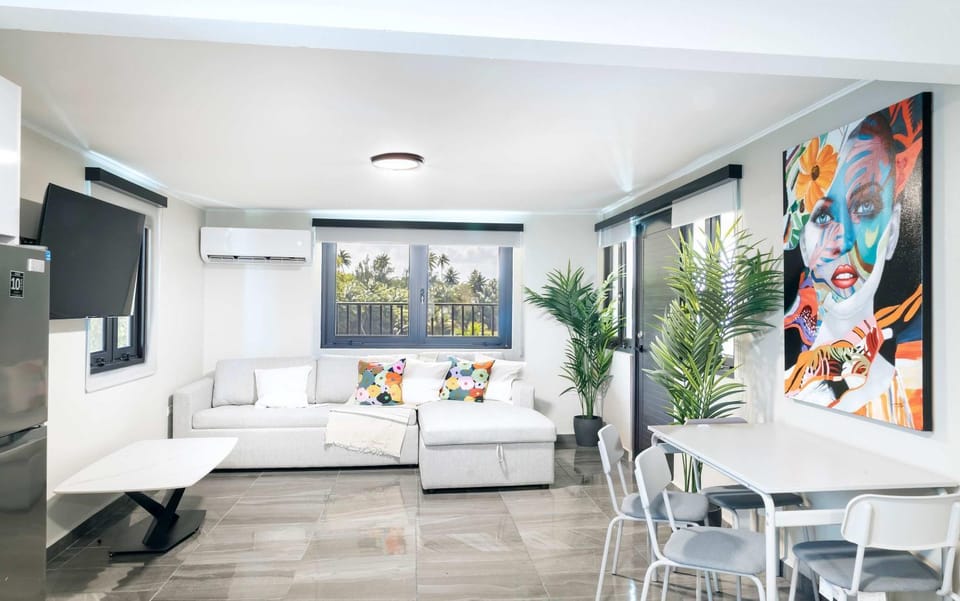 Fully Renovated Beachfront Family Building 2 6 Beds 4 Baths Ocean Views & Terrace Apartment in Dorado