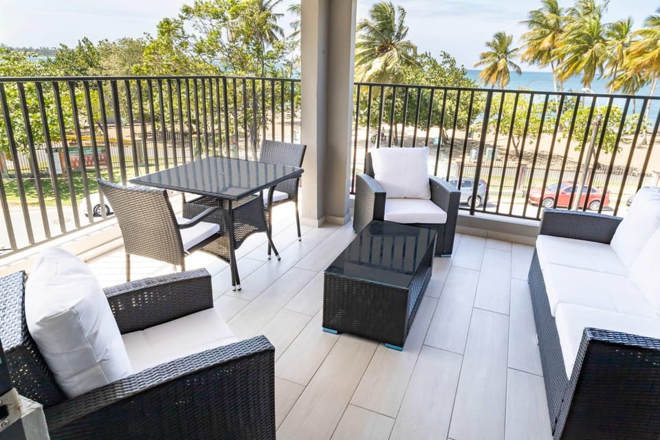 Fully Renovated Beachfront Family Building 2 6 Beds 4 Baths Ocean Views & Terrace Apartment in Dorado