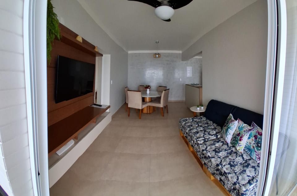 Apart Novo e Alto - Vista incrível, 160m da Praia Apartment in State of São Paulo
