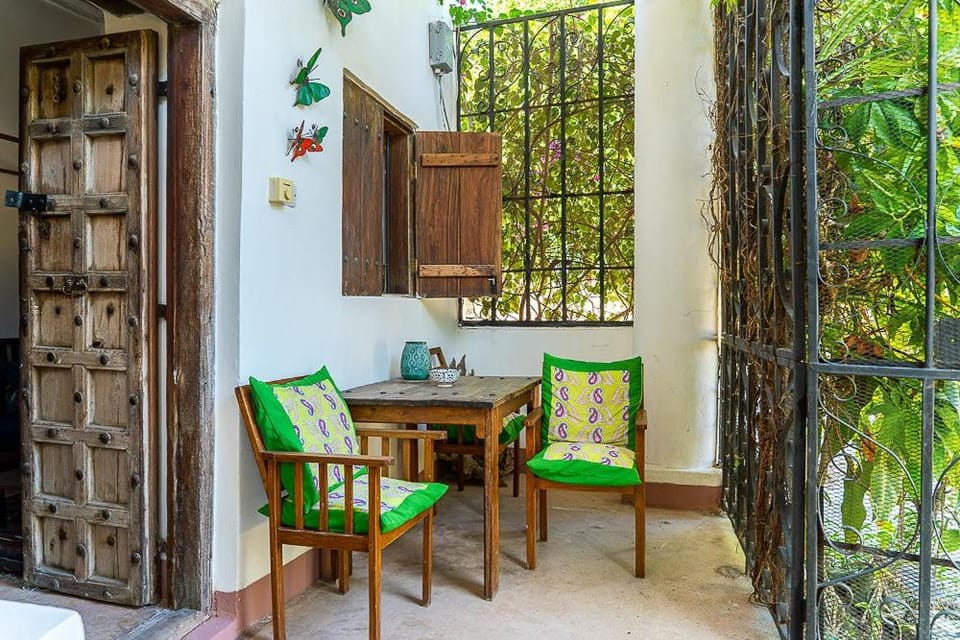 Patio, Balcony/Terrace