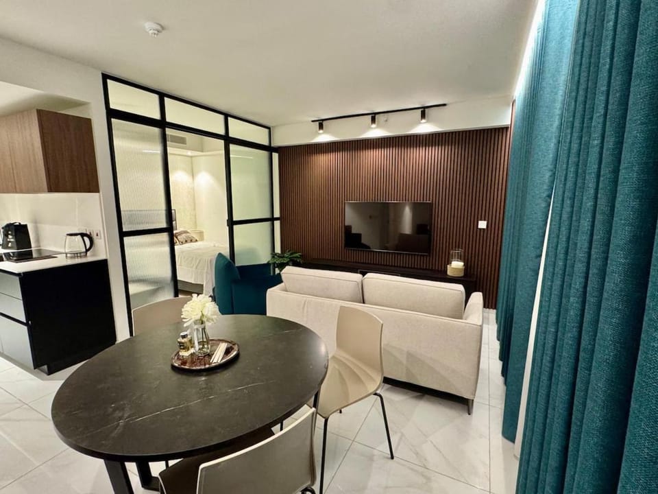 Luxury Living Mercury St Julians 2 Bedroom Apartment in Saint Julians