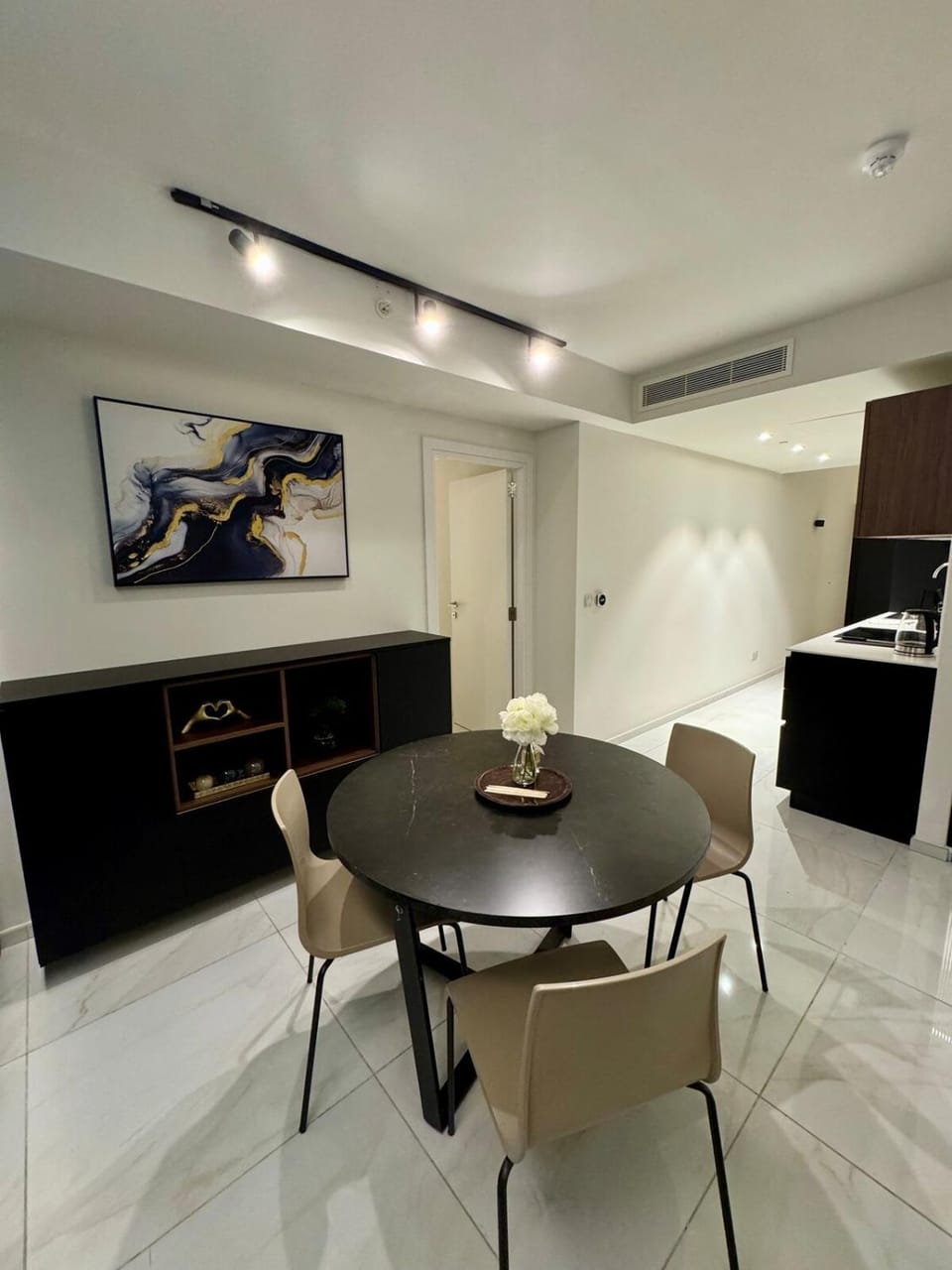 Luxury Living Mercury St Julians 2 Bedroom Apartment in Saint Julians