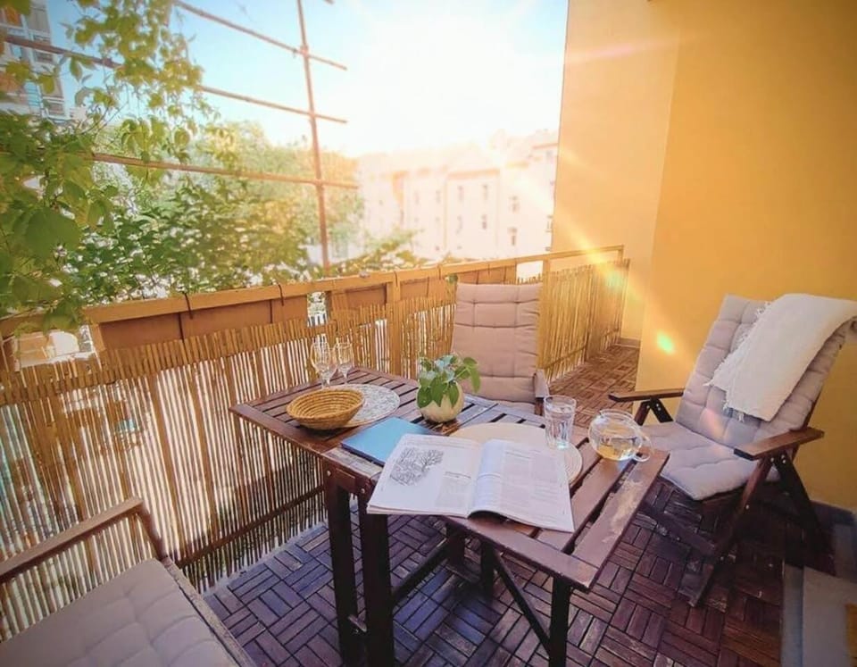 View (from property/room), Balcony/Terrace, Seating area