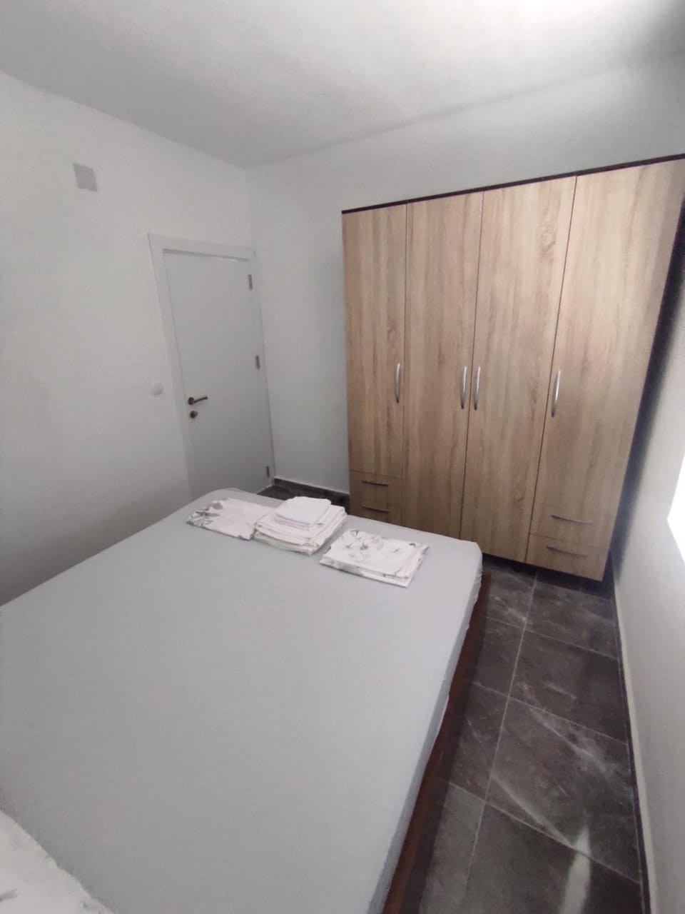 Bedroom, wardrobe