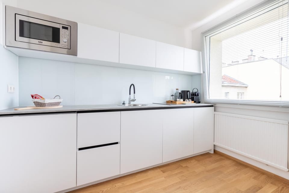 Kitchen or kitchenette, minibar, pet friendly, stove