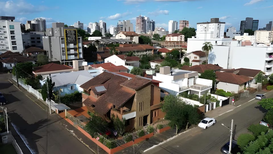 Bird's eye view, View (from property/room), City view