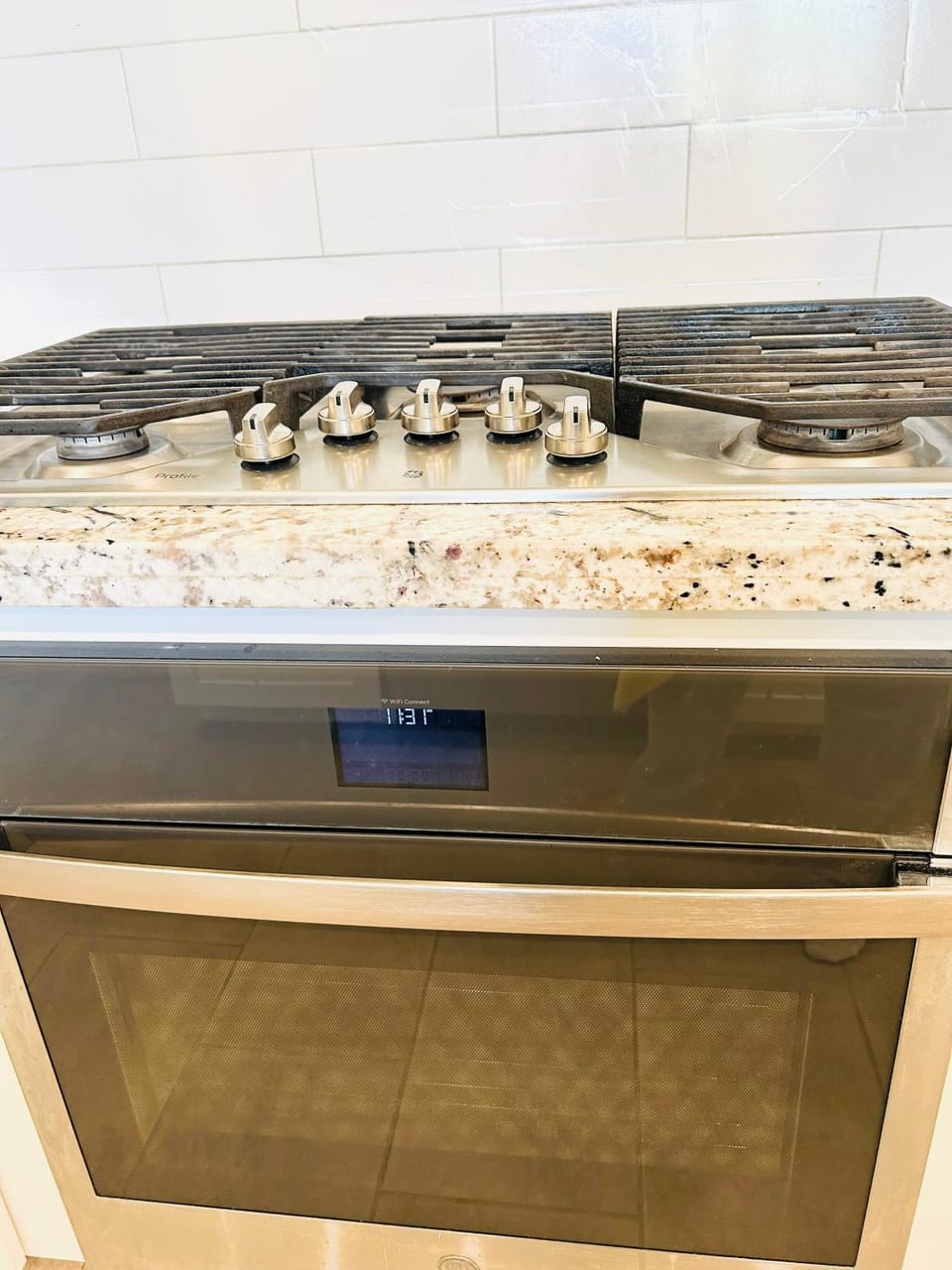 Cozy Private master bedroom in a single family house Vacation rental in Elk Grove