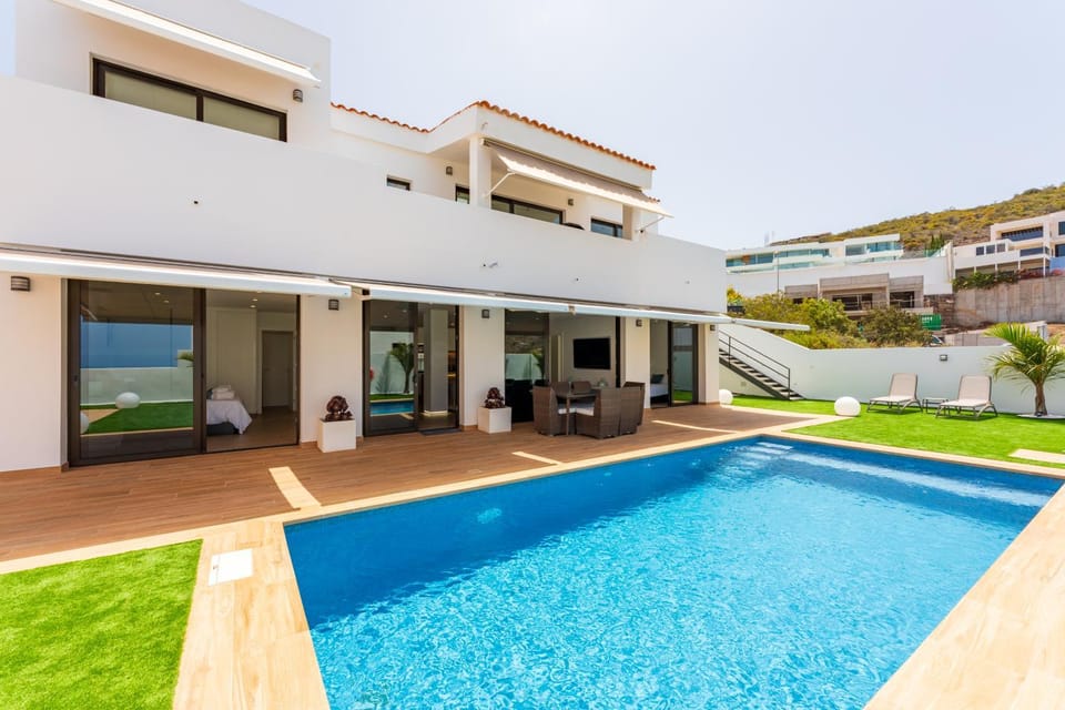 Day, Balcony/Terrace