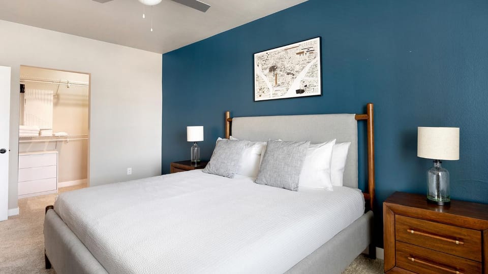 Bed, Bedroom