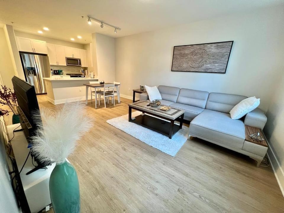 Miracle Mile Apartments Apartment hotel in San Fernando Valley