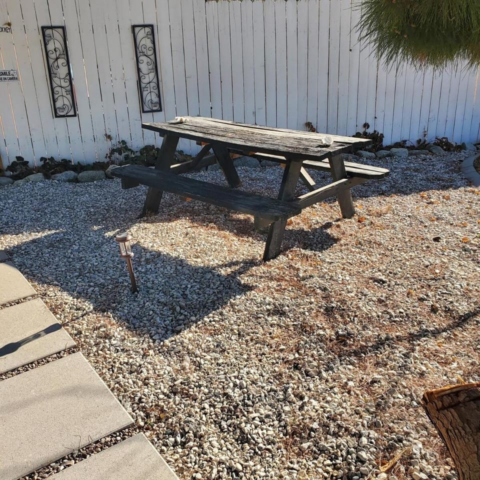 Star Gazer's Paradise House in Apple Valley