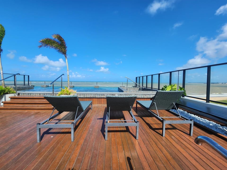 Patio, Day, Natural landscape, View (from property/room), Balcony/Terrace, Beach, Beach, Sea view, Swimming pool, sunbed