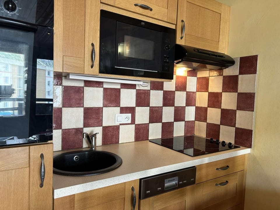 Appartement 6 pers. à Montgenèvre avec Parking - FR-1-330D-143 Apartment in Montgenèvre