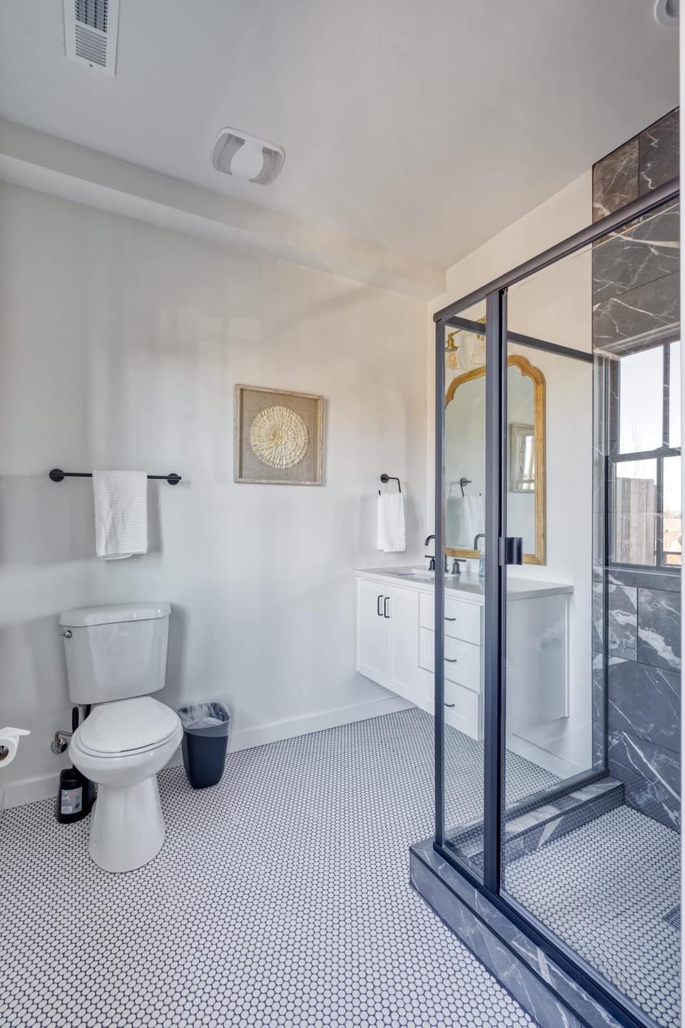 North Tabor 2BR - Gym - Gourmet Kitchen House in Portland
