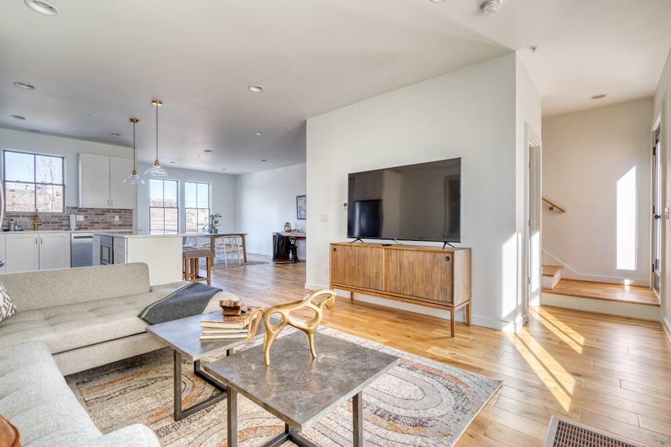 North Tabor 2BR - Gym - Gourmet Kitchen House in Portland