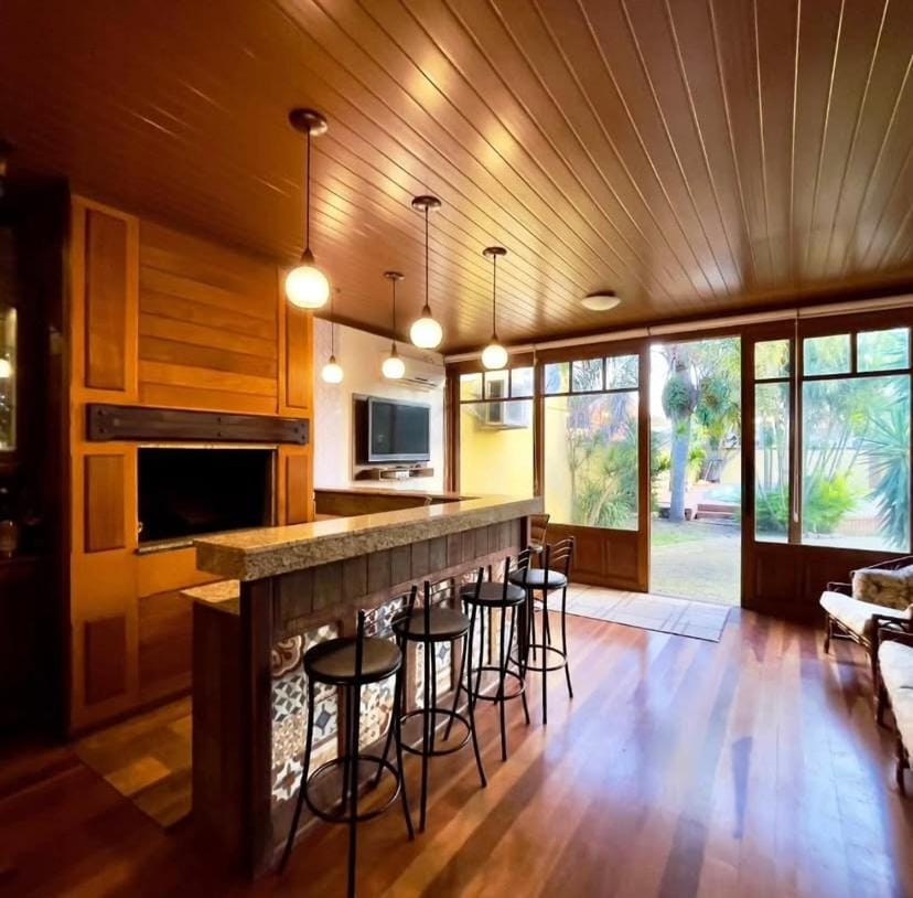 Dining area, Evening entertainment, pet friendly
