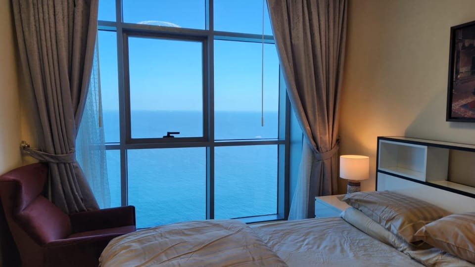 sea view luxurious holiday homes Apartment in Ajman