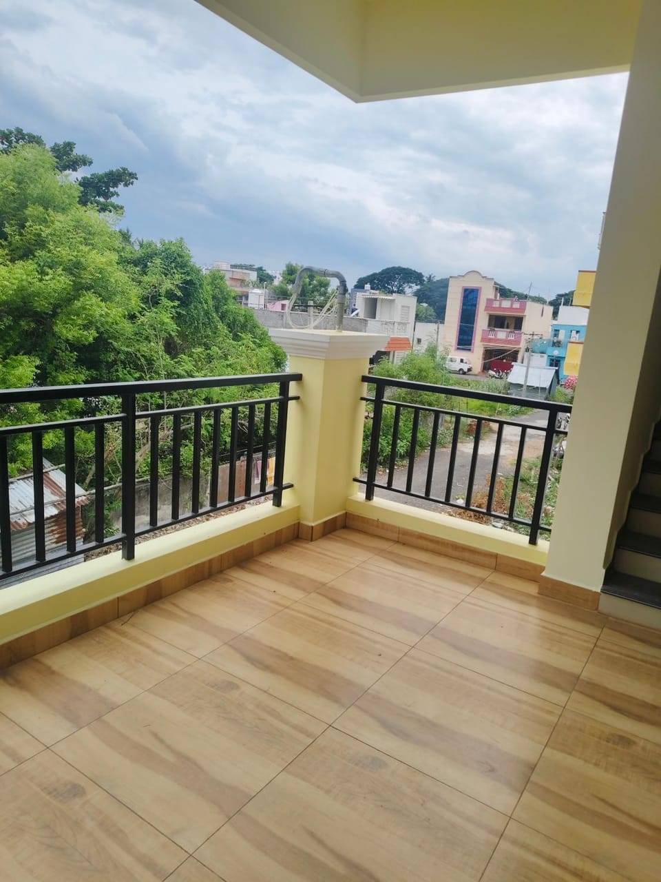 Balcony/Terrace, Internal: Not applicable to any particular room