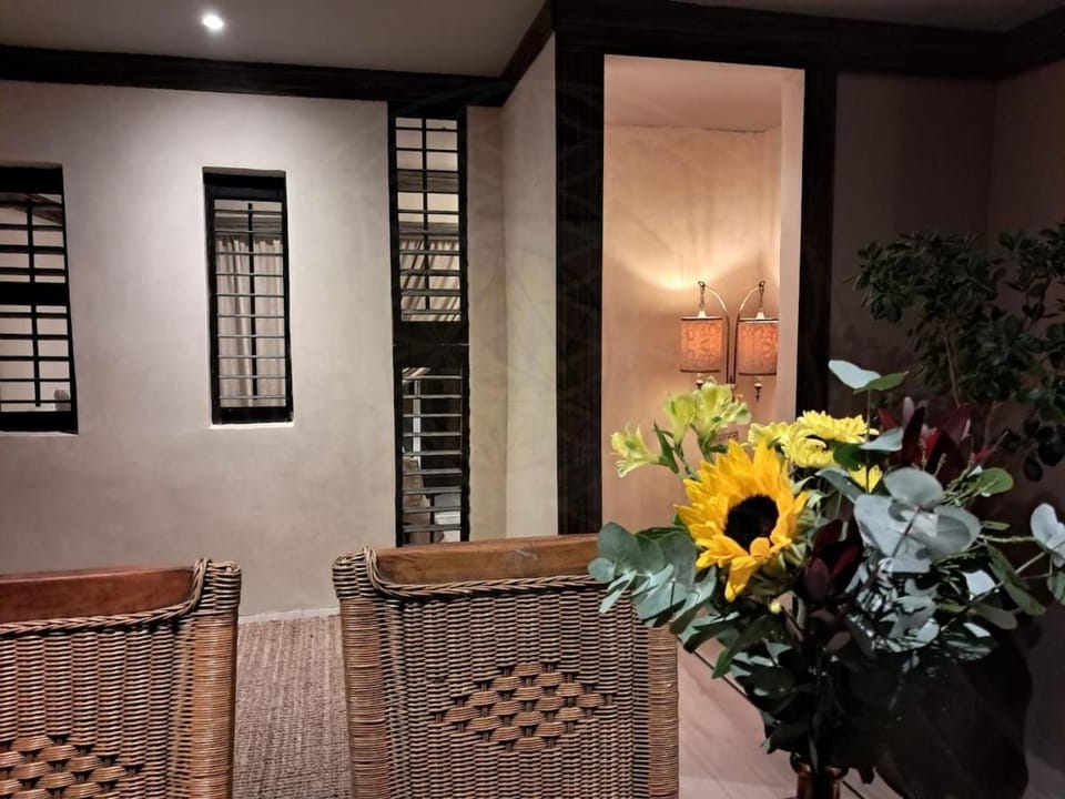 Retreat Ocean Whispers Apartment in Margate