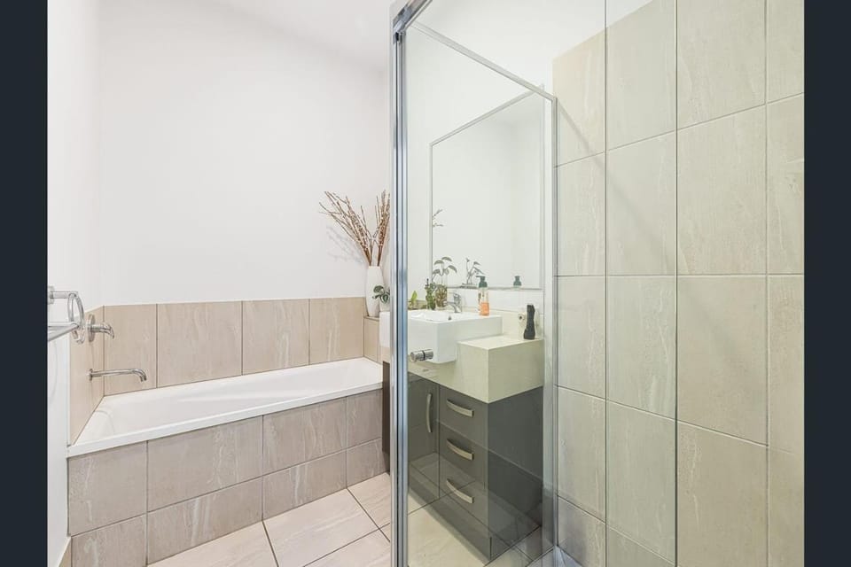 Shower, Bathroom, Bath