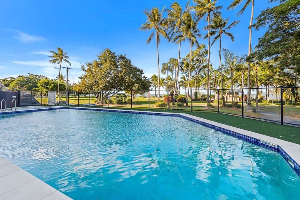 Day, Garden view, Pool view, Swimming pool