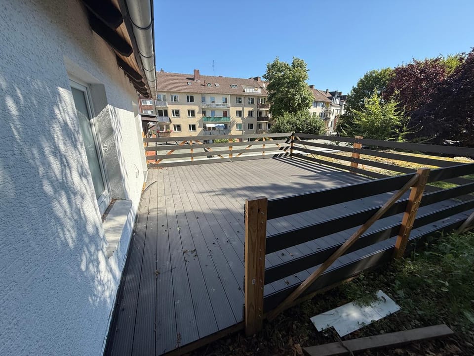 Property building, Balcony/Terrace