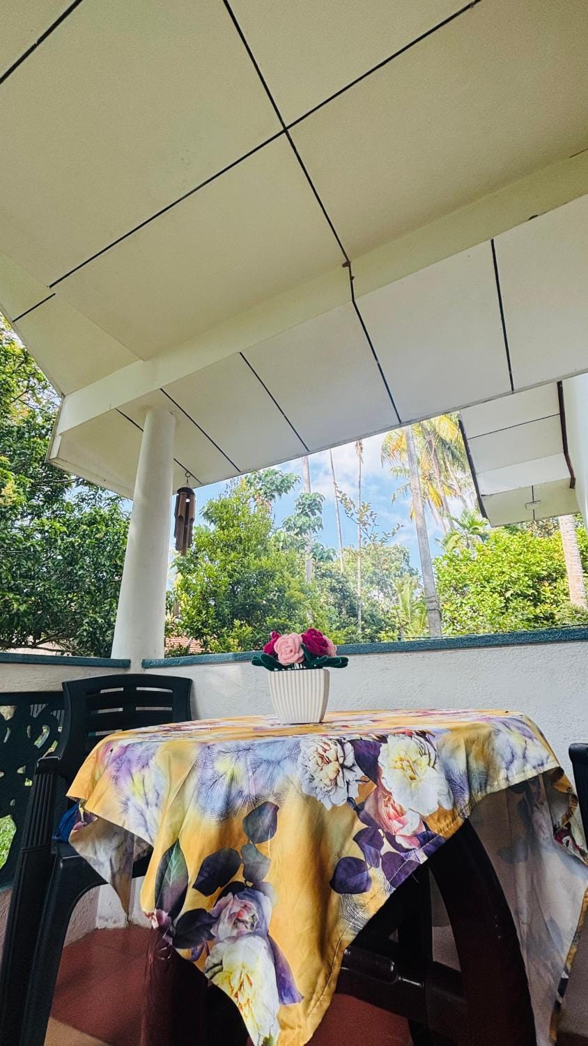 Shell villa House in Western Province