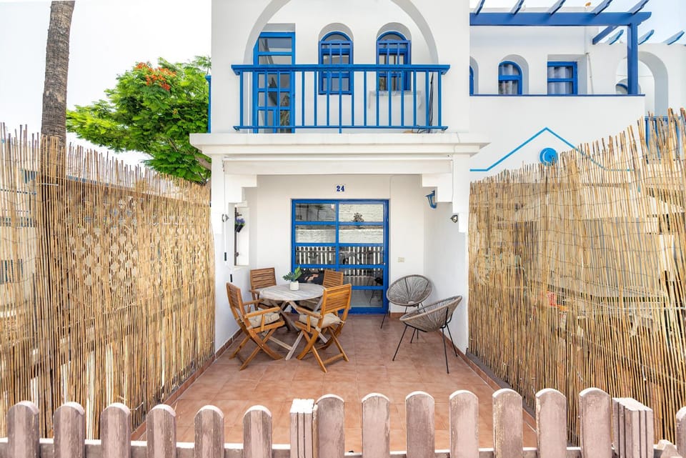 Day, Balcony/Terrace